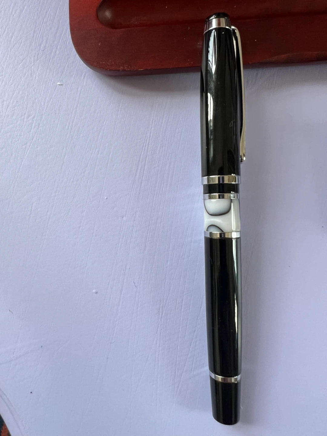Pelikan 4001 Brilliant Black Fountain Pen with Box