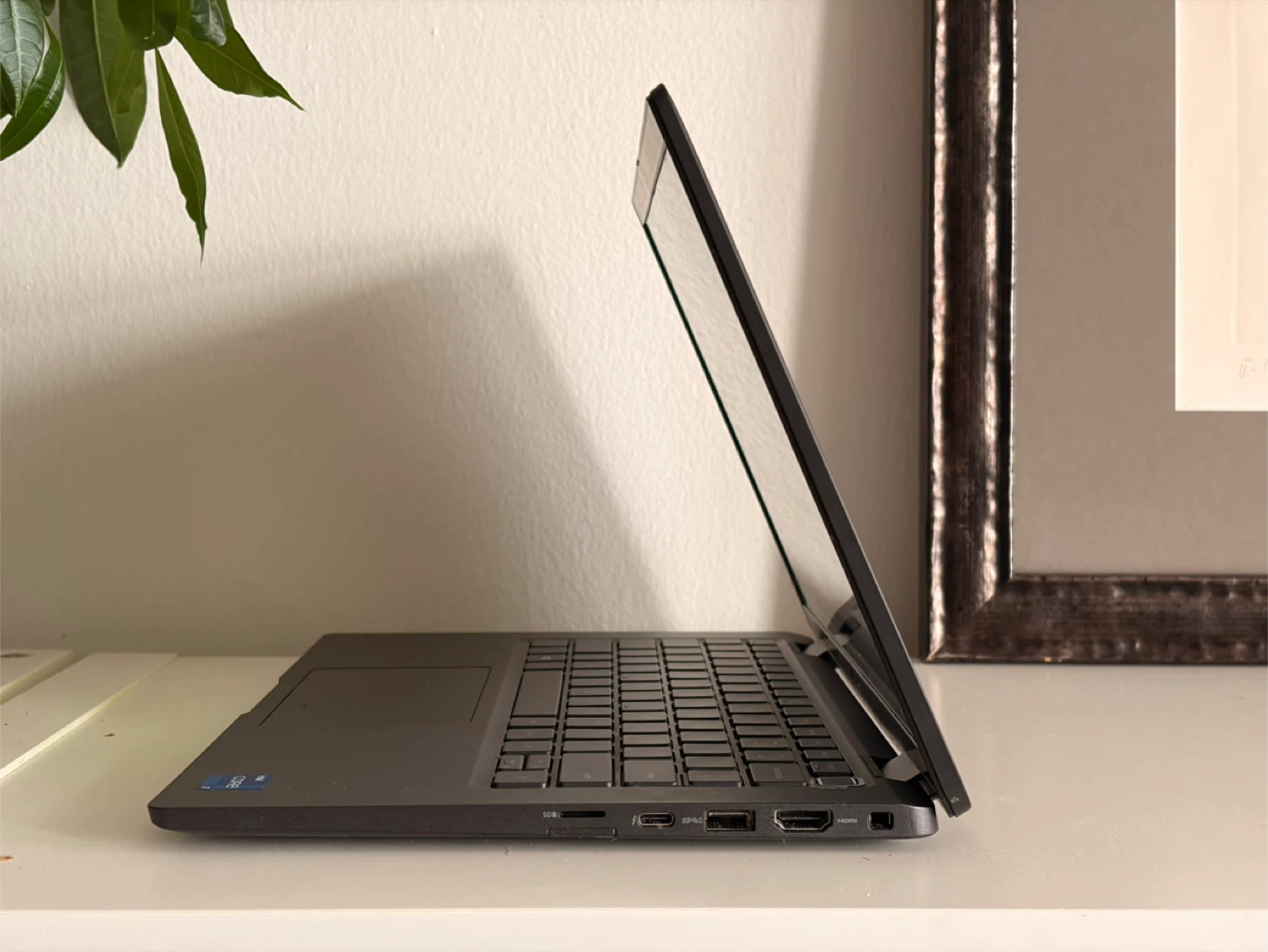 Dell Latitude 7420 Laptop with Intel Core i7 - photo 4