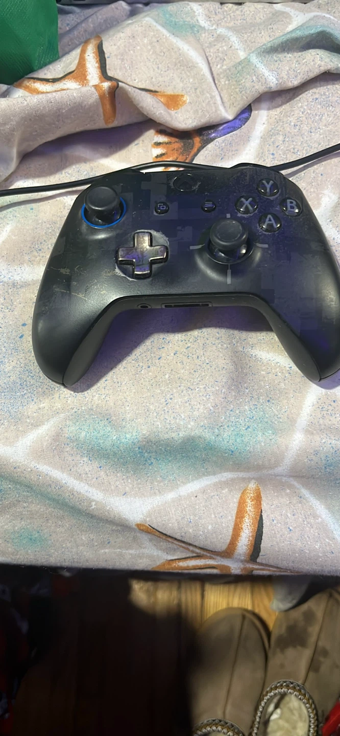Custom Xbox Controller + Charger - photo 3