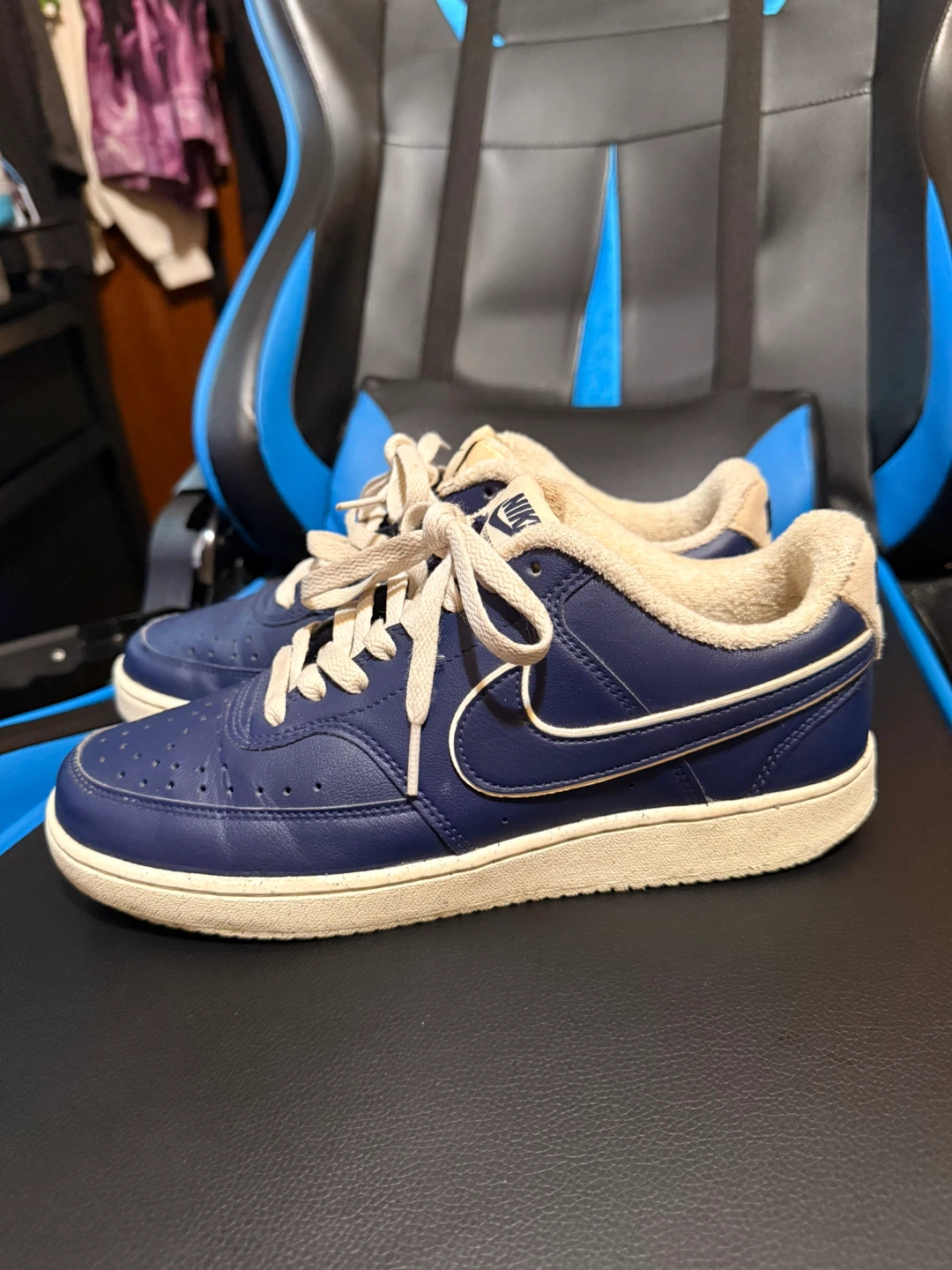Nike Court Vision Low Shoes - Size 8 US