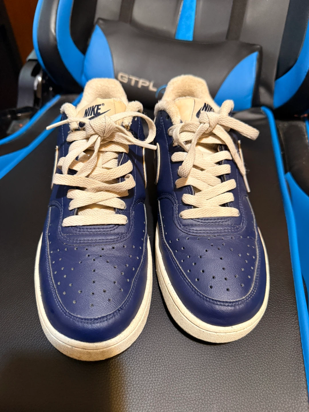 Nike Court Vision Low Shoes - Size 8 US - photo 2