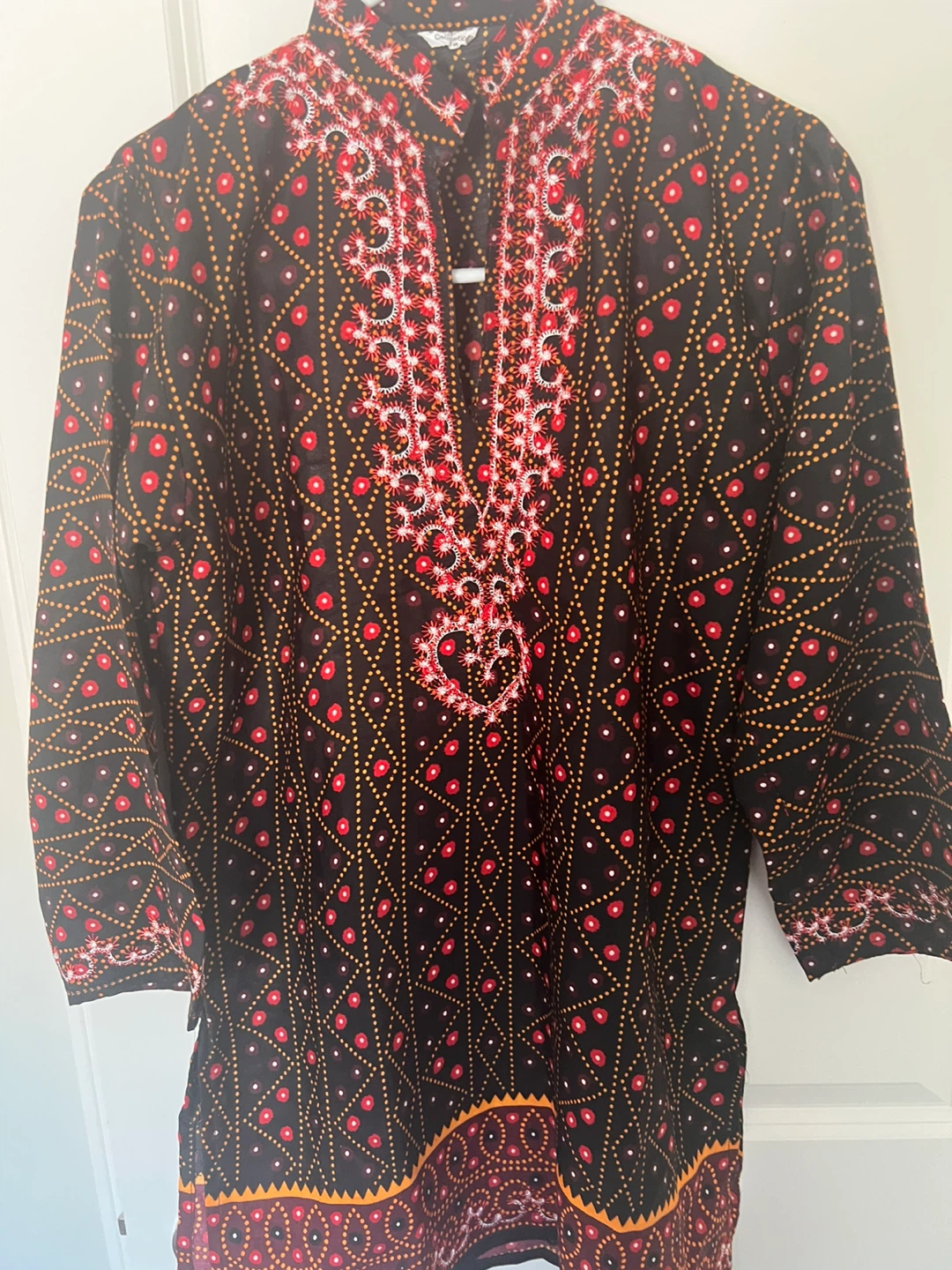 Embroidered Black Patterned Tunic - photo 2