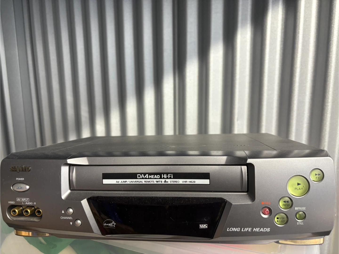 Sanyo VHR-H629 DA4 Head Hi-Fi VCR