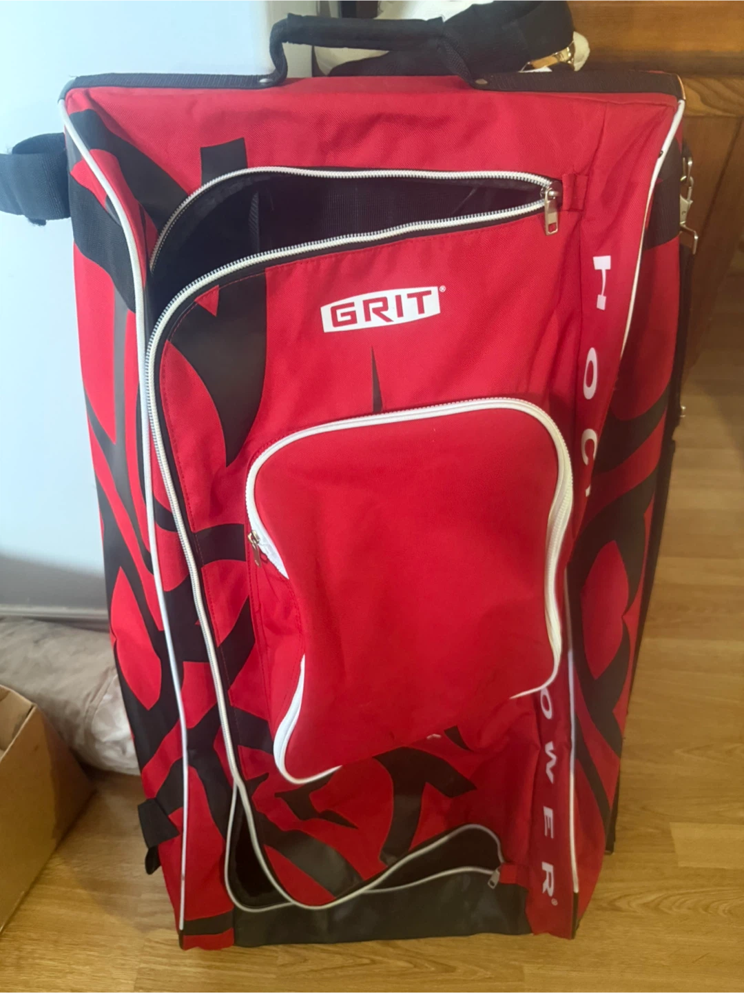 Grit Hockey Tower Equipment Bag - Red & Black