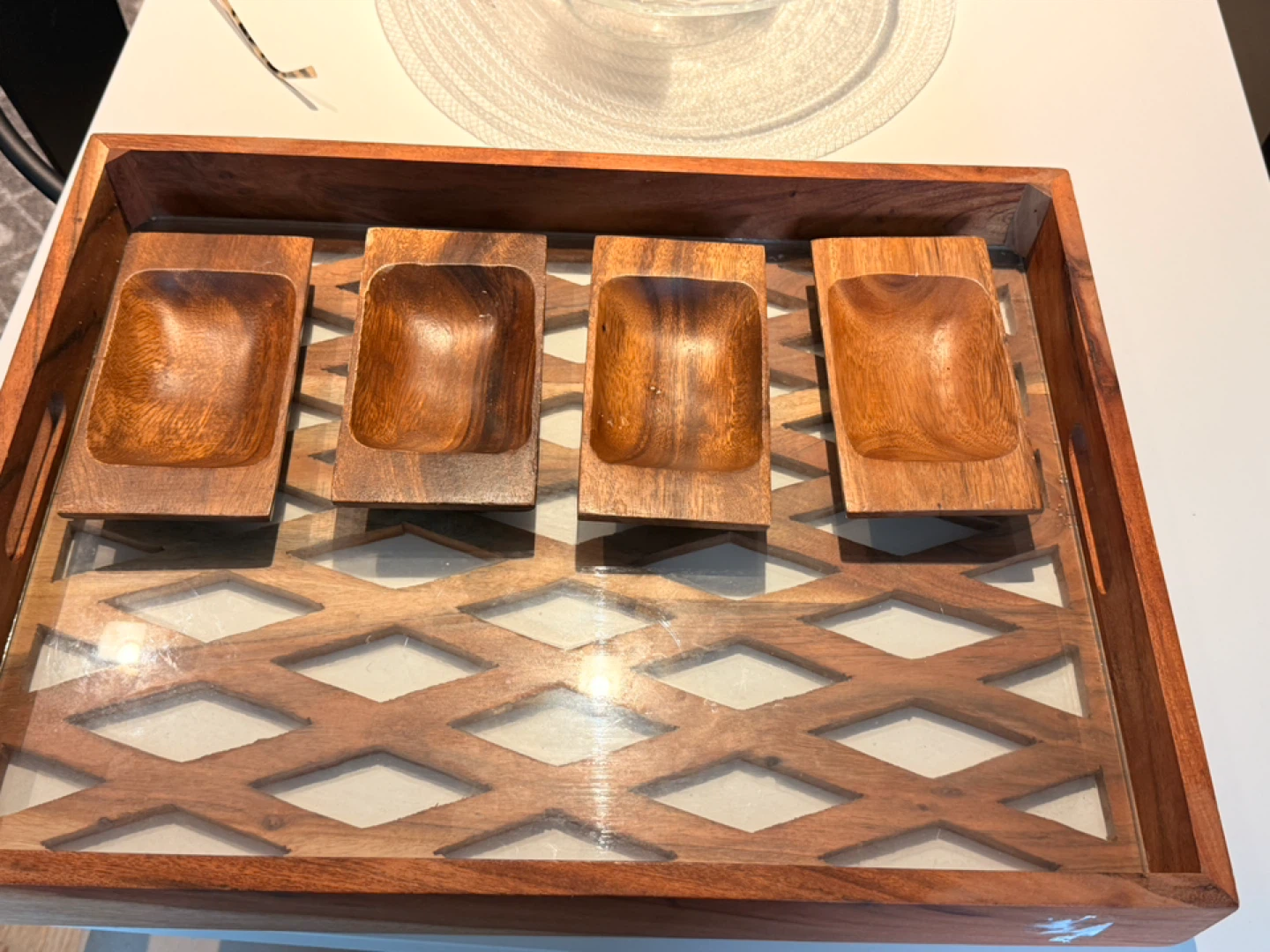 Wood cheese board with 4 Small Bowls - photo 4
