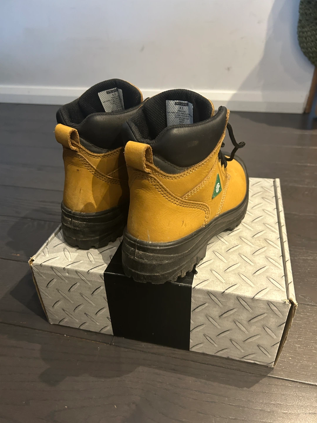 Aggressor Dakota Work Boots - Size 8.5 - photo 4