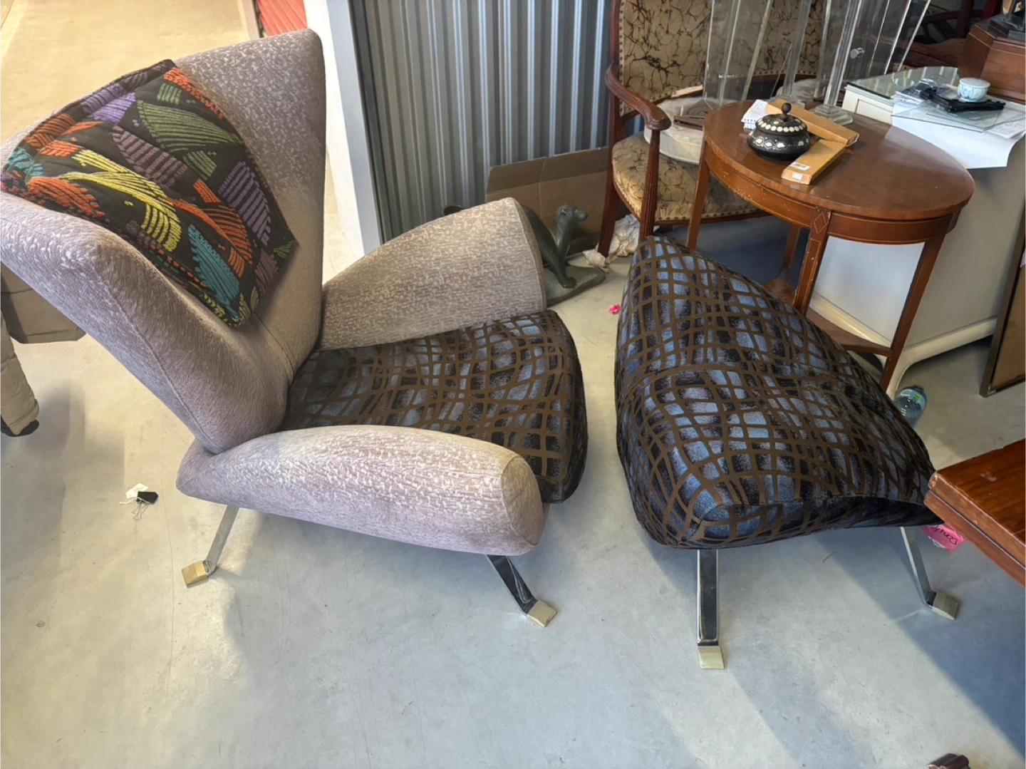 Unique custom modern Chair with Ottoman - photo 3
