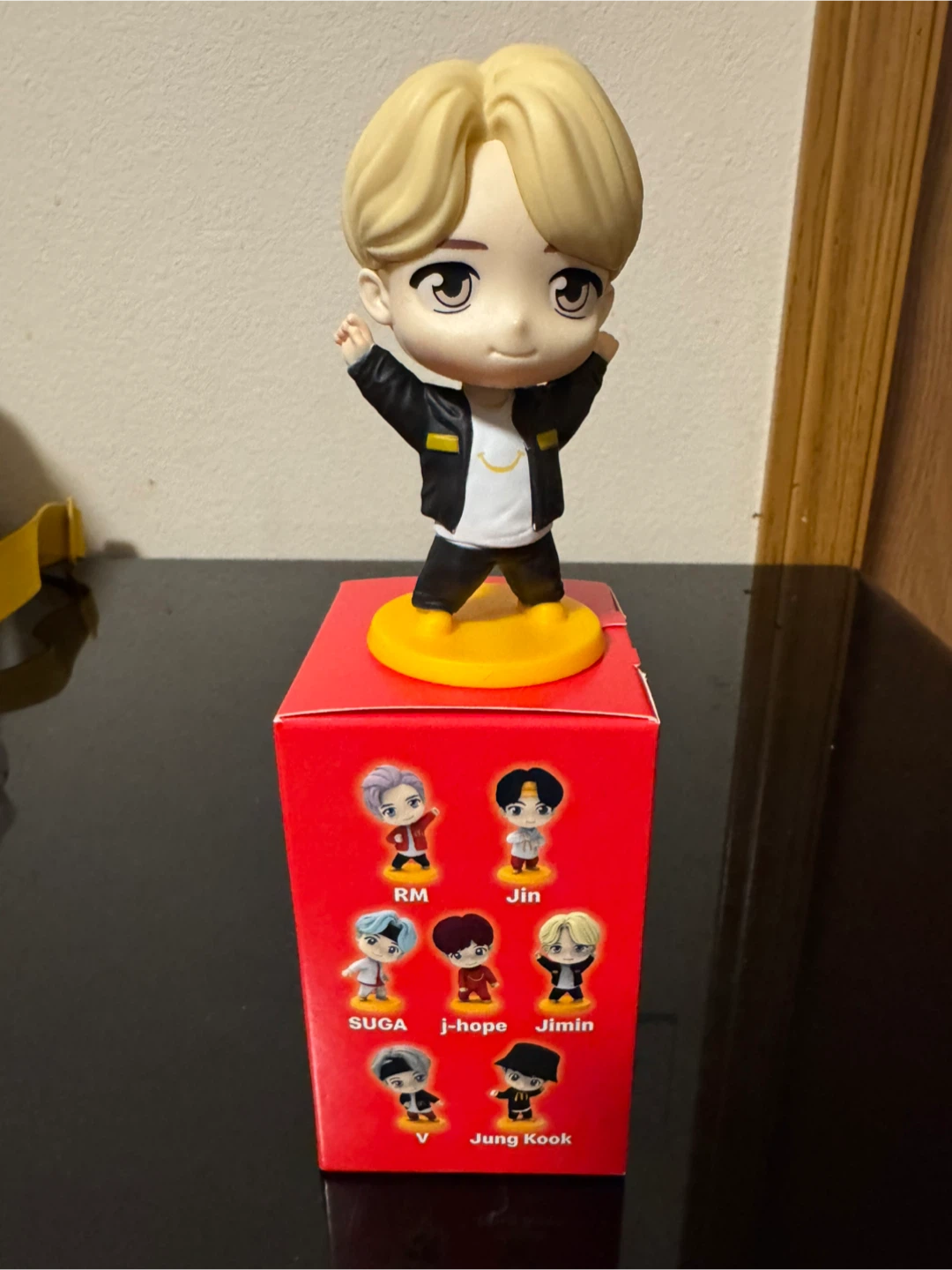 #gifting McDonald's TinyTAN Jimin Figurine - photo 3