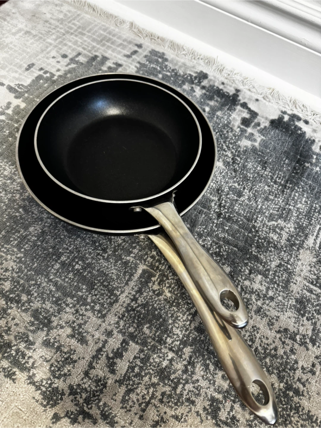 Lagostina Black Frying Pans - Set of 2 - photo 2