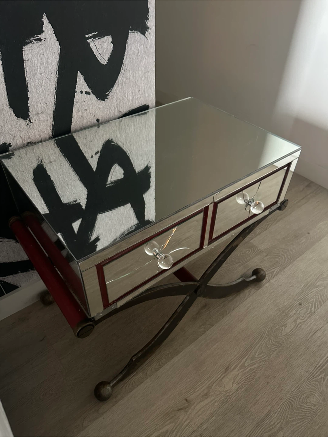Antique Mirrored Vanity Table with Drawers - photo 2