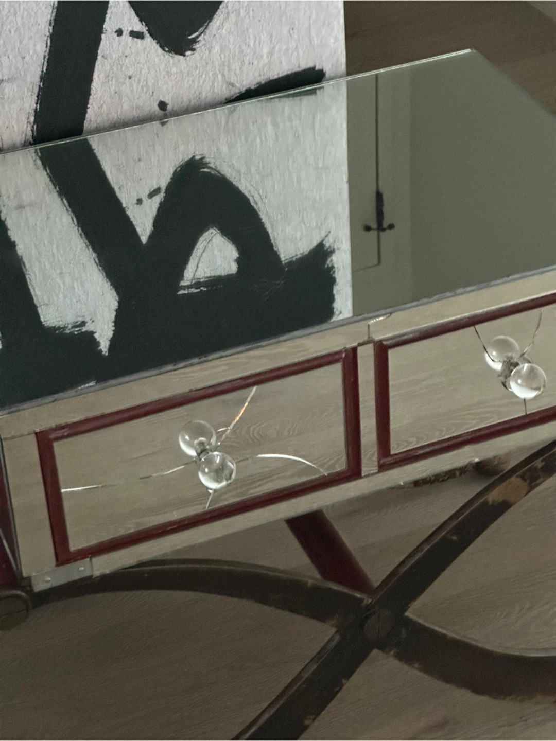 Antique Mirrored Vanity Table with Drawers - photo 3