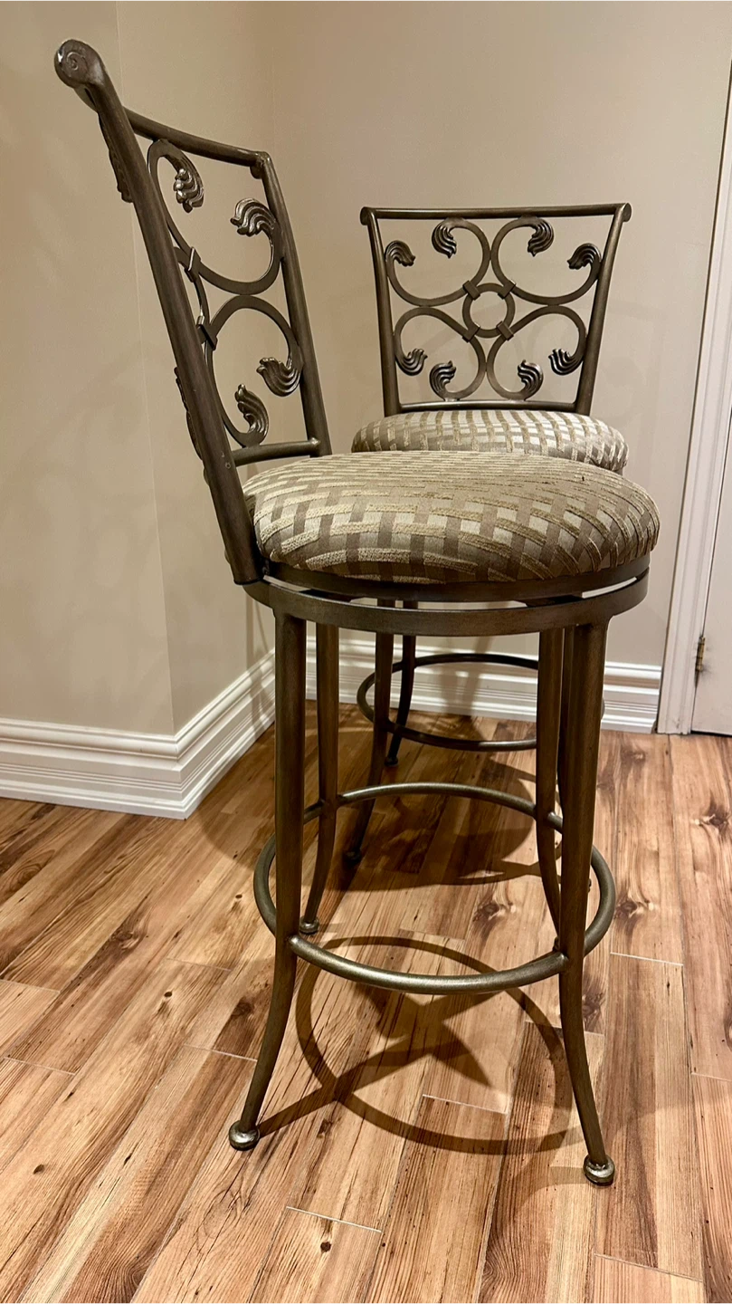 Set of 2 High-End Swivel Bar Stools - photo 2