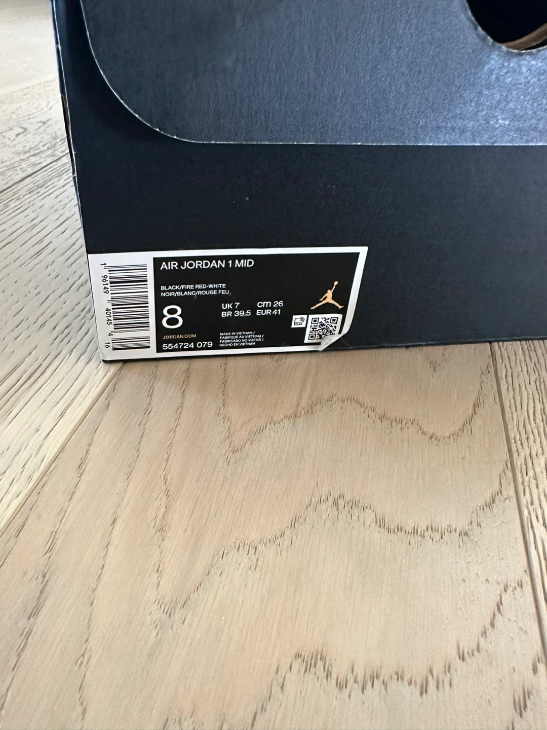 new men’s size 8 Nike Jordan high tops - photo 3