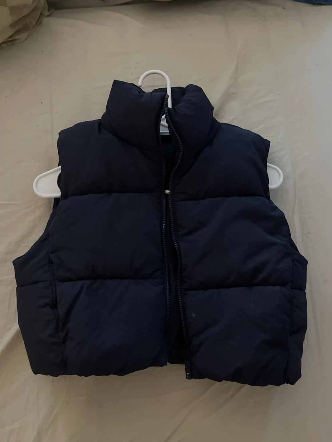 Navy Puffer Vest woman’s XS