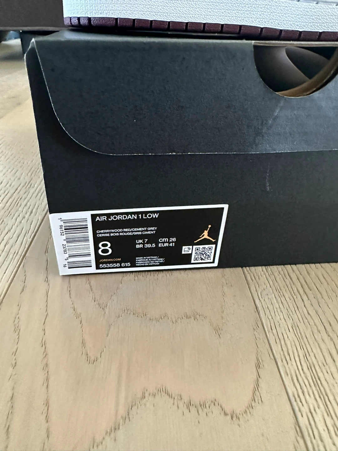 New men’s size 8 Jordan low sneakers - photo 2