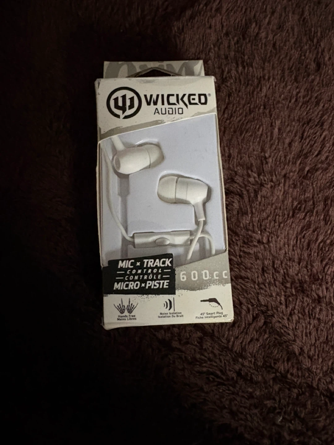 Wicked Audio 600CC White Earbuds - New in Box!