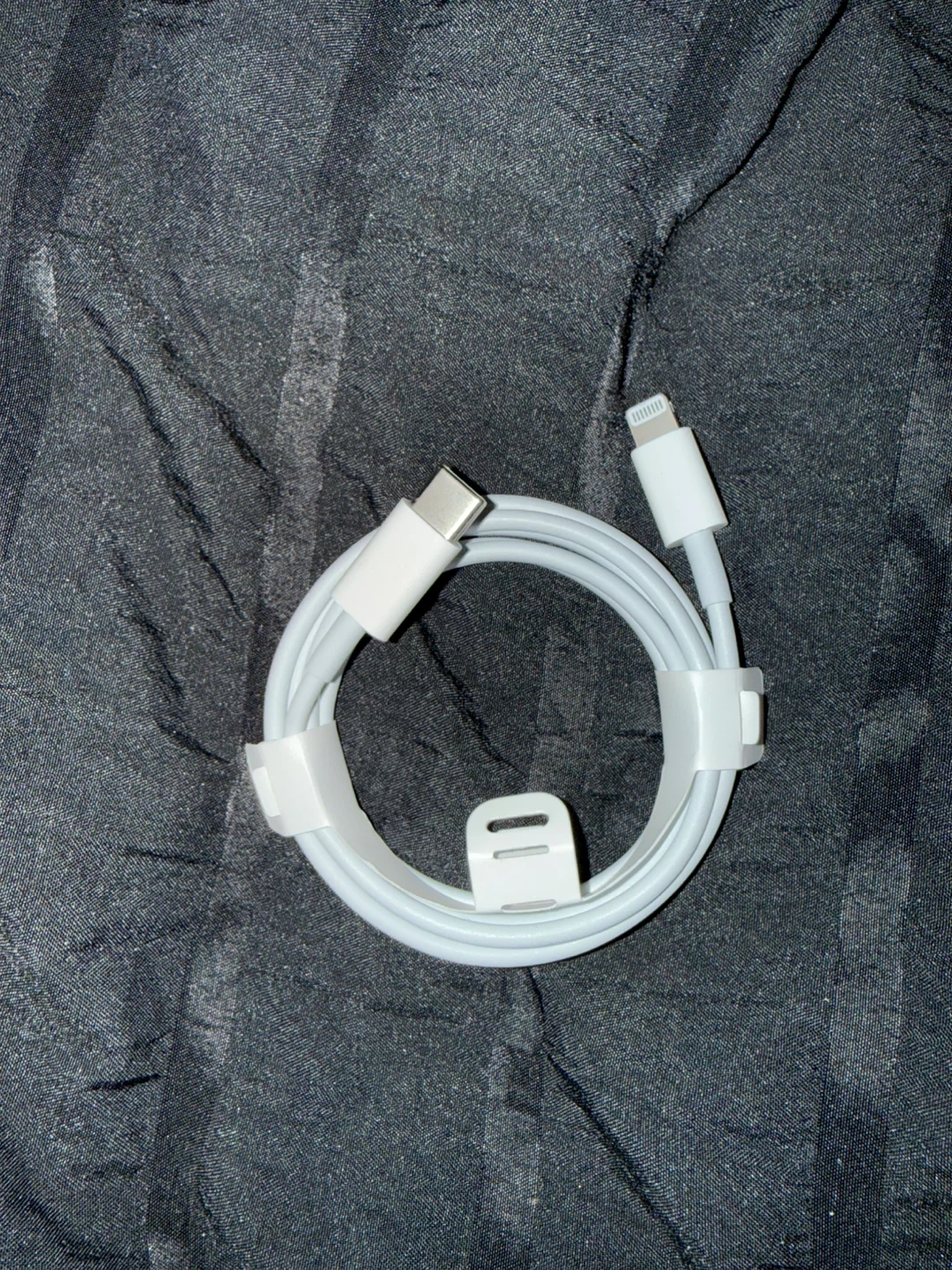 Apple USB-C to Lightning Cable - New