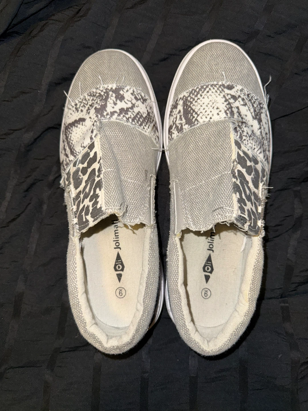 Slip-on Sneakers
