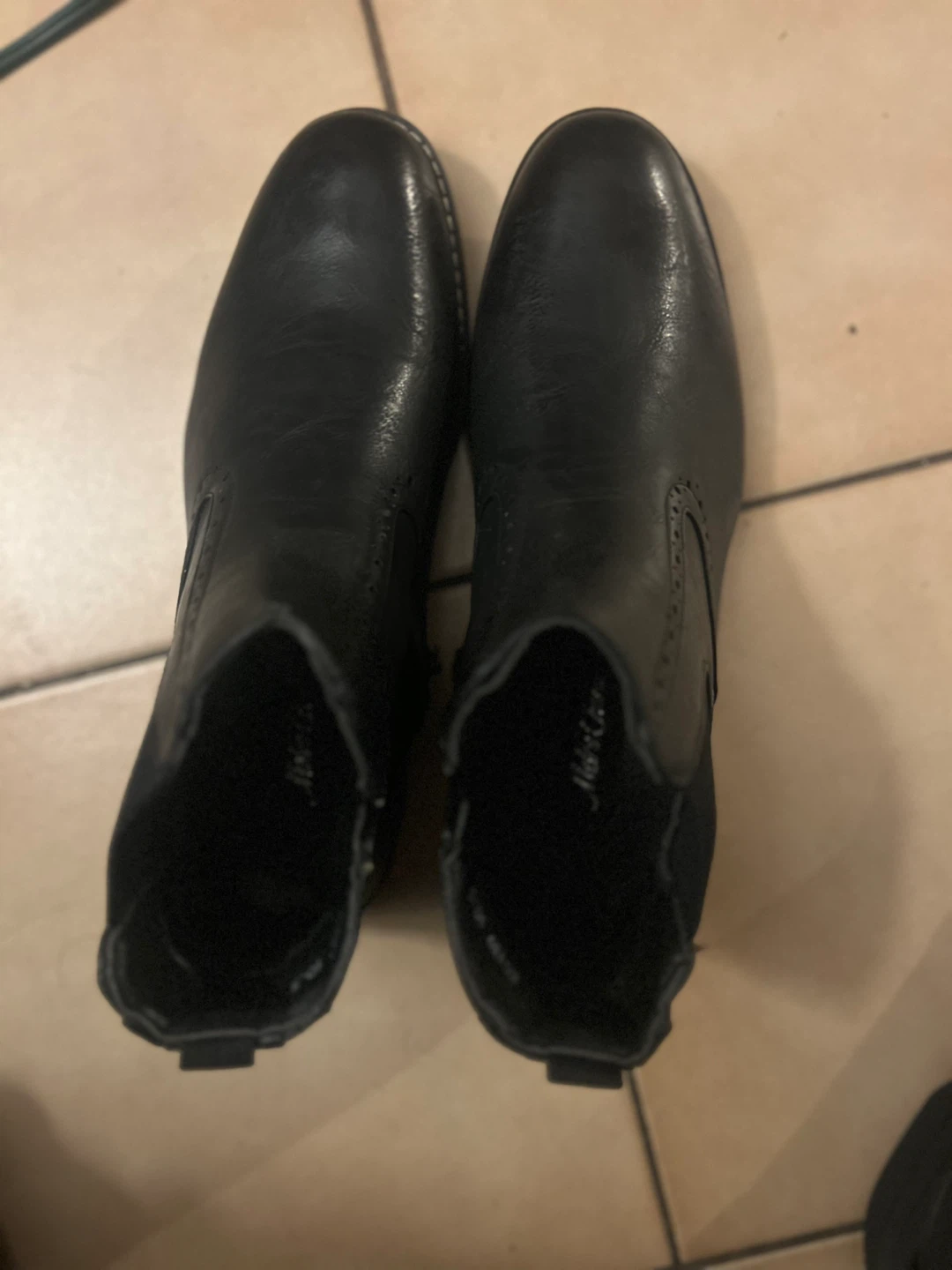 Men's Black Chelsea Boots, Size 10.5 - photo 3