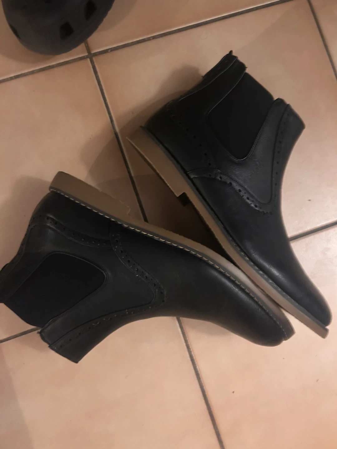 Men's Black Chelsea Boots, Size 10.5 - photo 4