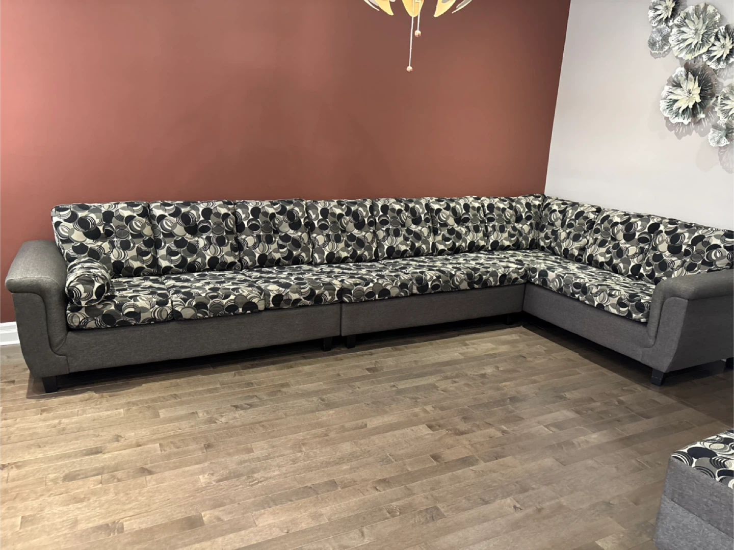 Sectional Sofa - Grey & Patterned - photo 2