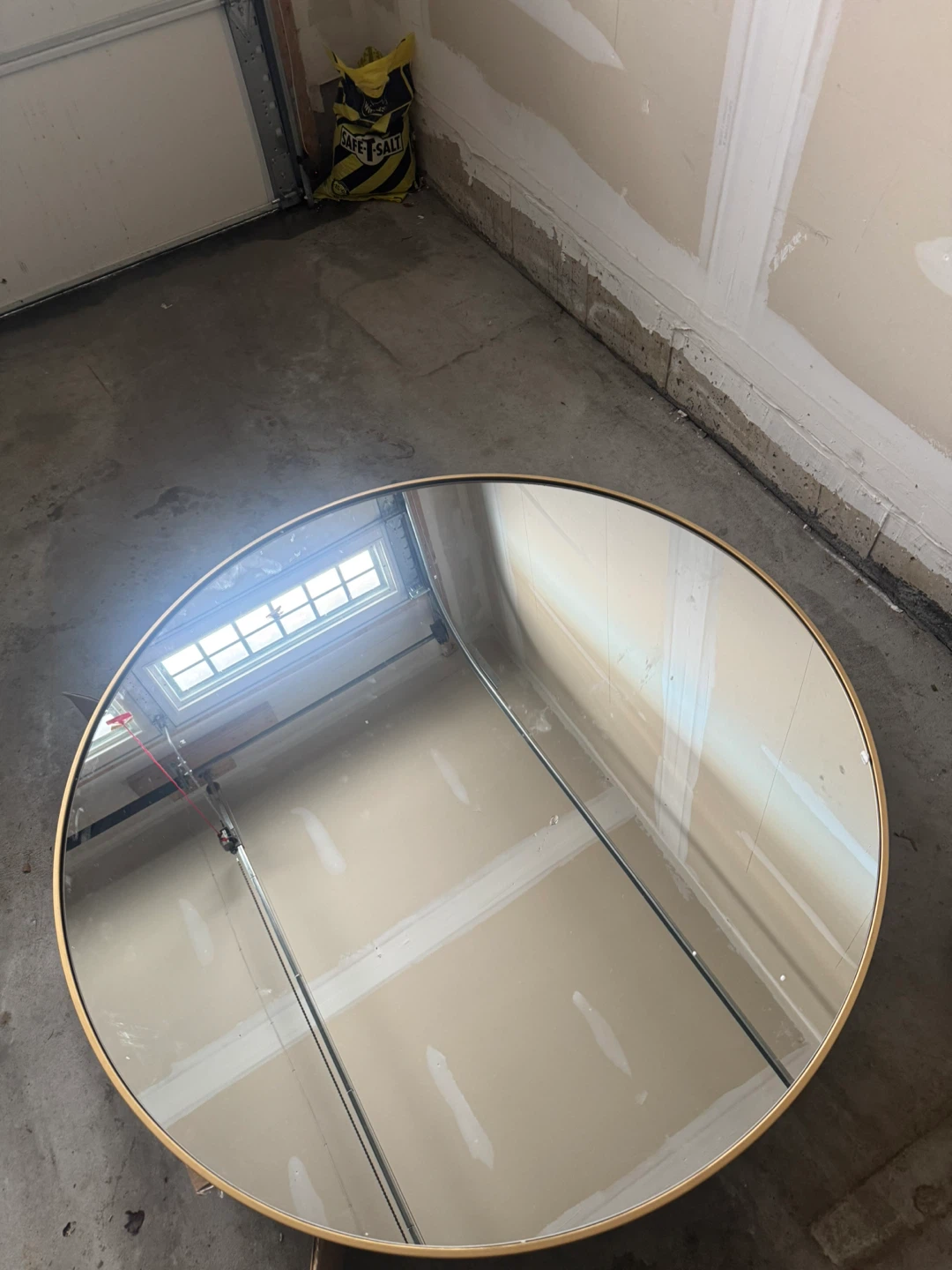 Round Mirror with Gold Frame 48 inch - photo 2