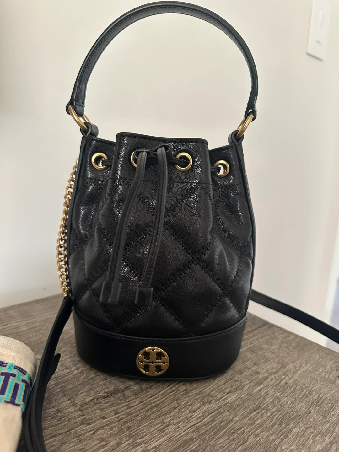 Tory Burch - black leather bucket bag purse new - photo 2