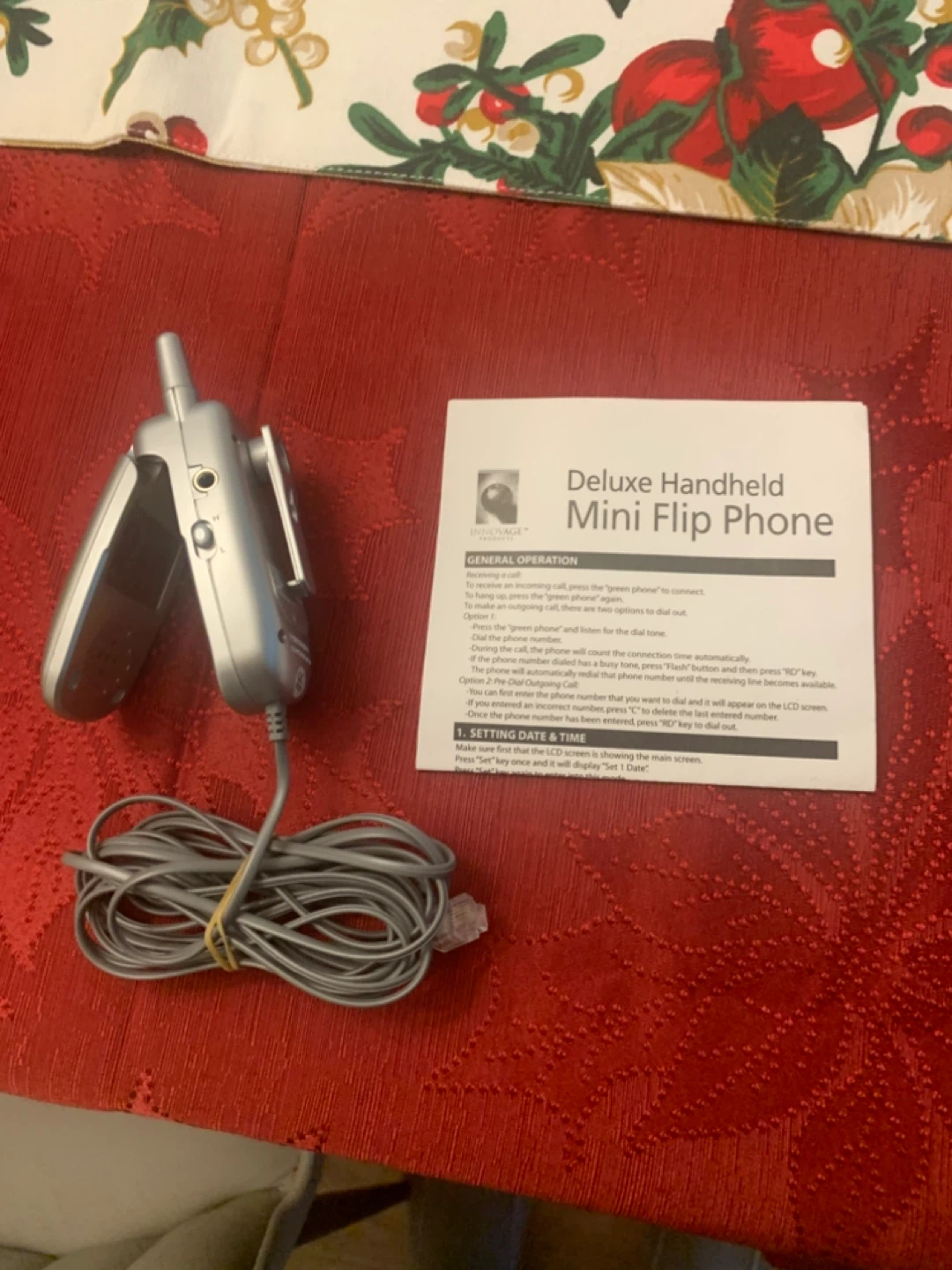 Mini flip phone— see ALL photos - photo 2