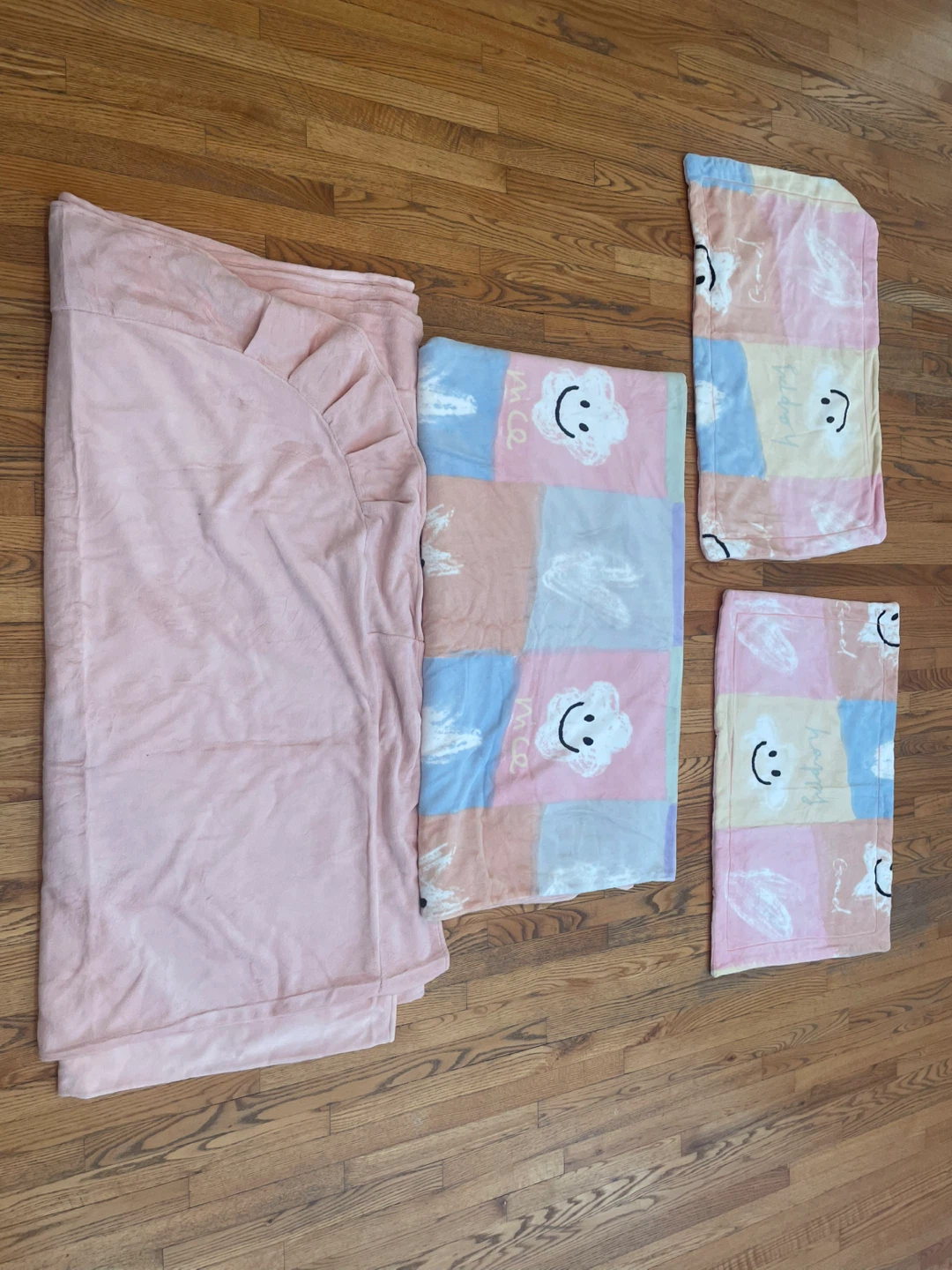 Pink fleece Blanket Set