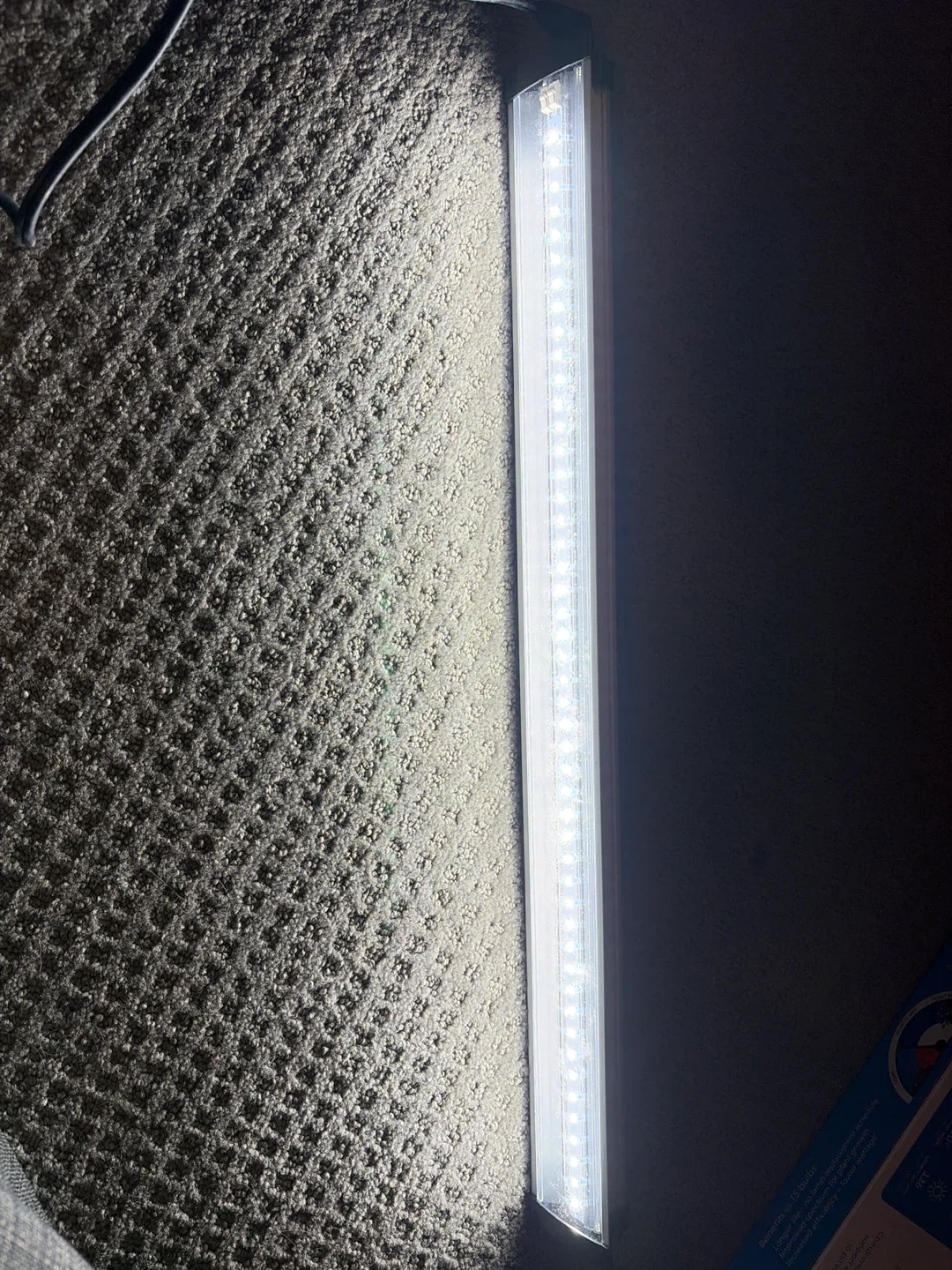 Jiffy Hydro LED Grow Light - Like New! - photo 3