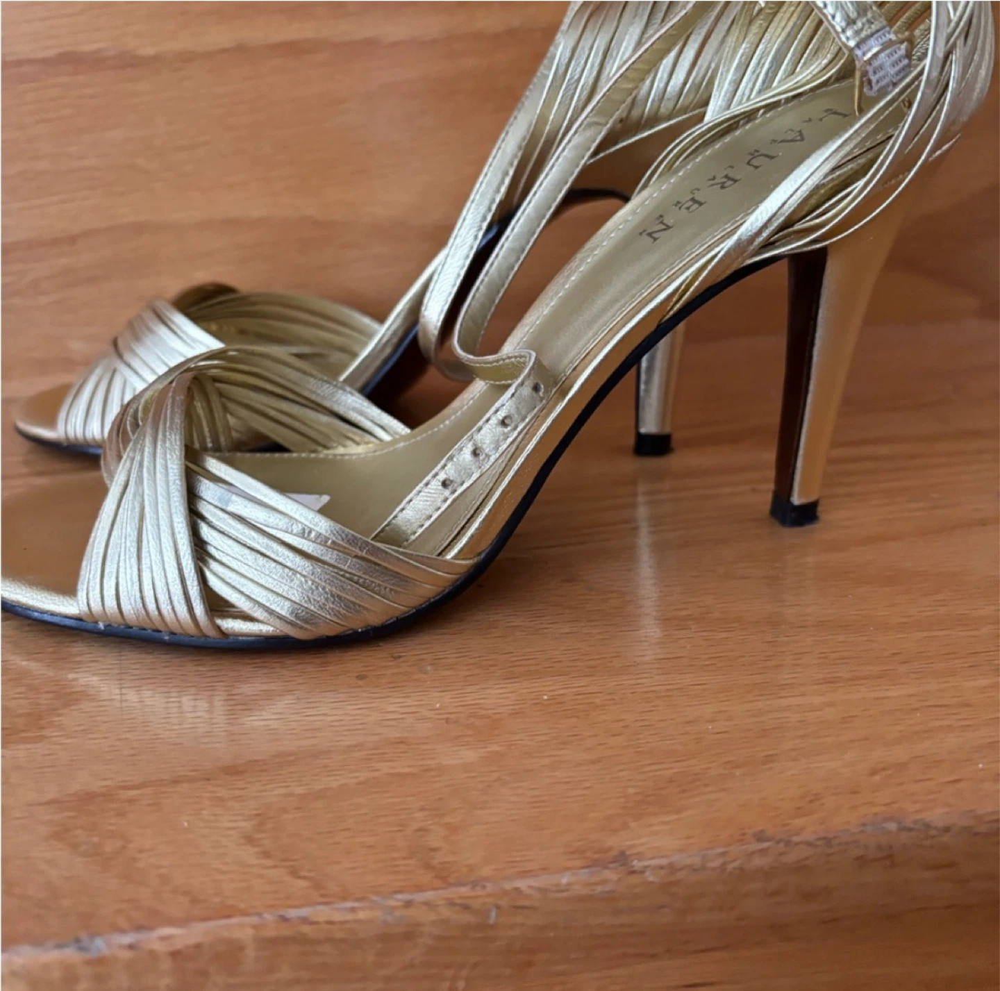 Ralph Lauren Gold Heels - Size 7.5 - photo 2
