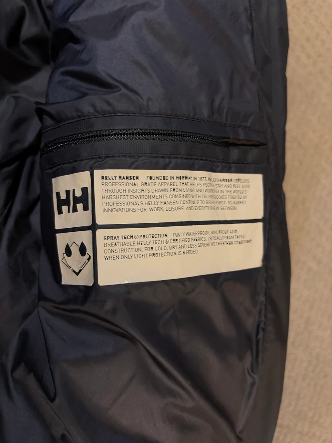 Helly Hansen Puffer Jacket Size S - photo 3