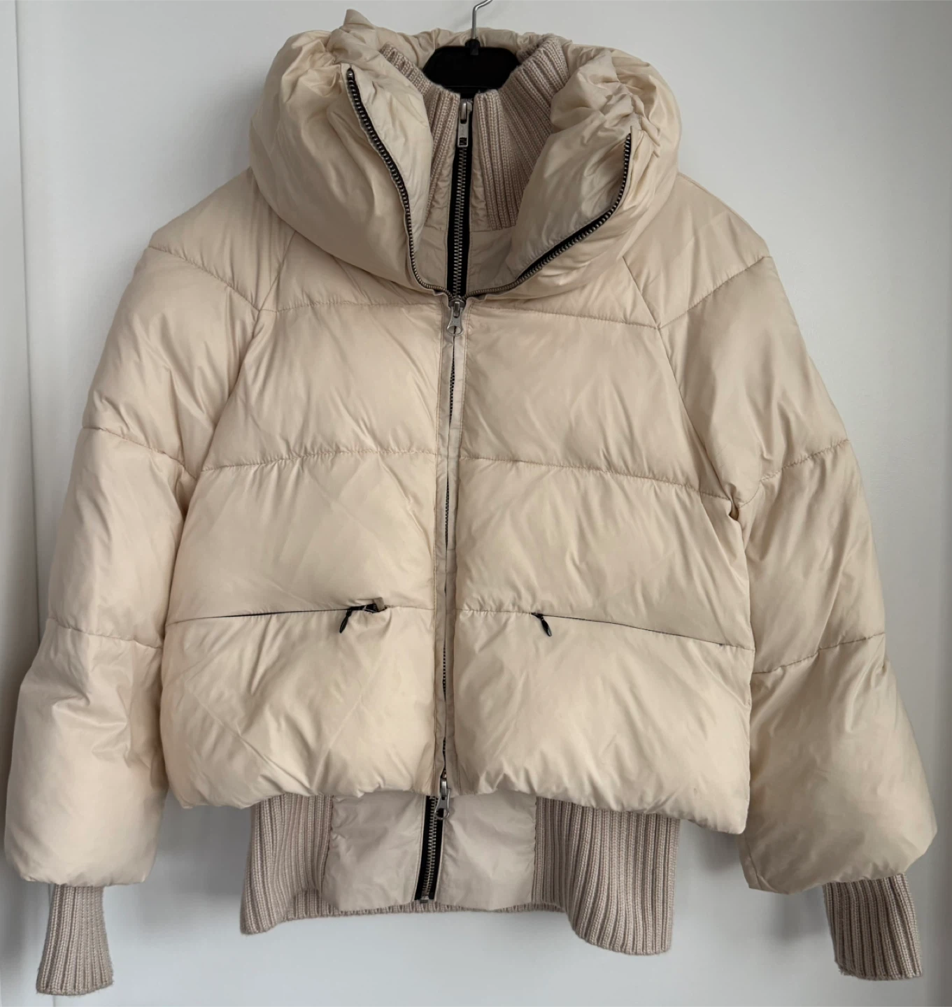 TOBOGGAN Padded Puffer Jacket - Beige