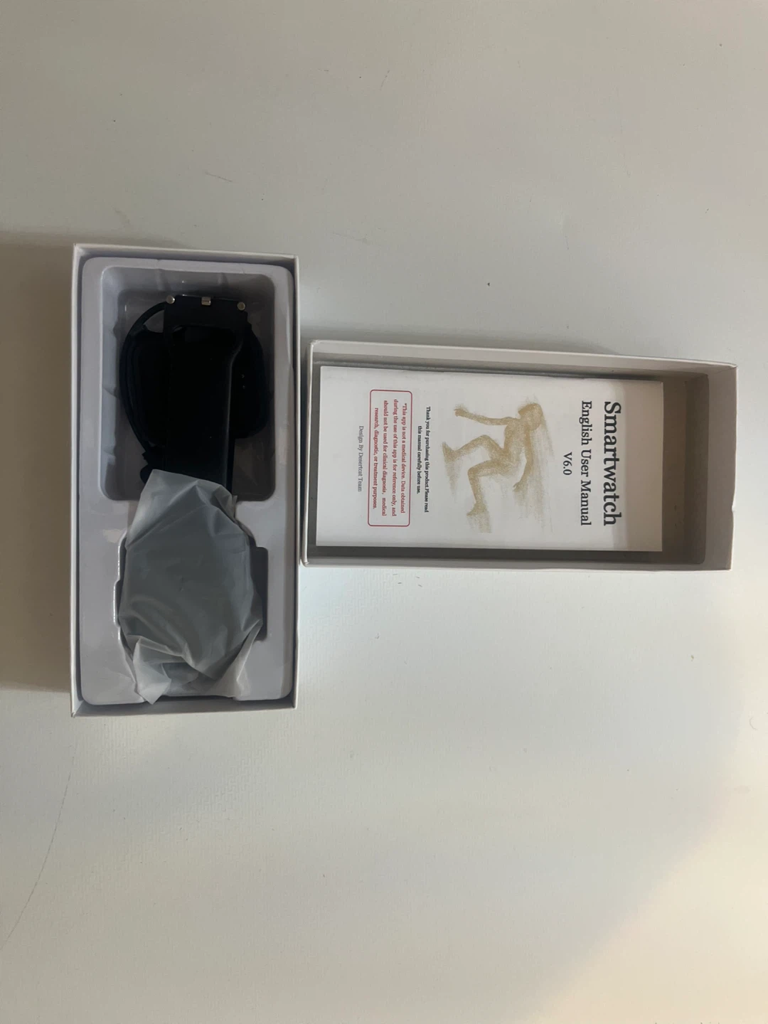 New Smartwatch with Charger , box and Manual #Cleanout - photo 2