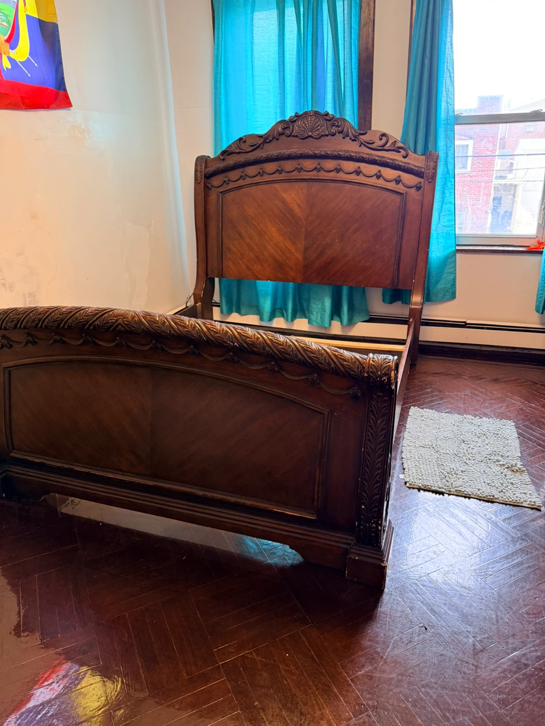 Antique Style Wood Dresser & Bed Frame