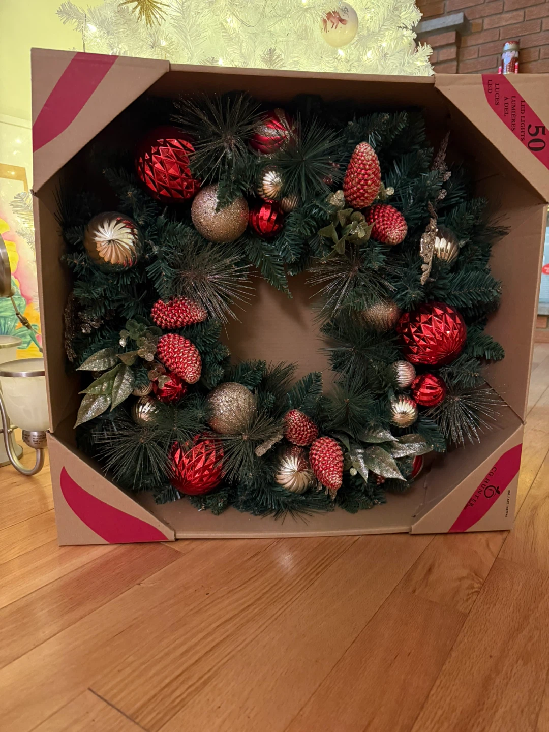 Christmas Wreath with Box - photo 2