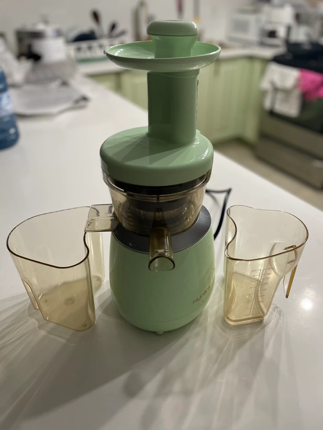 Hurom Slow Juicer - Mint Green