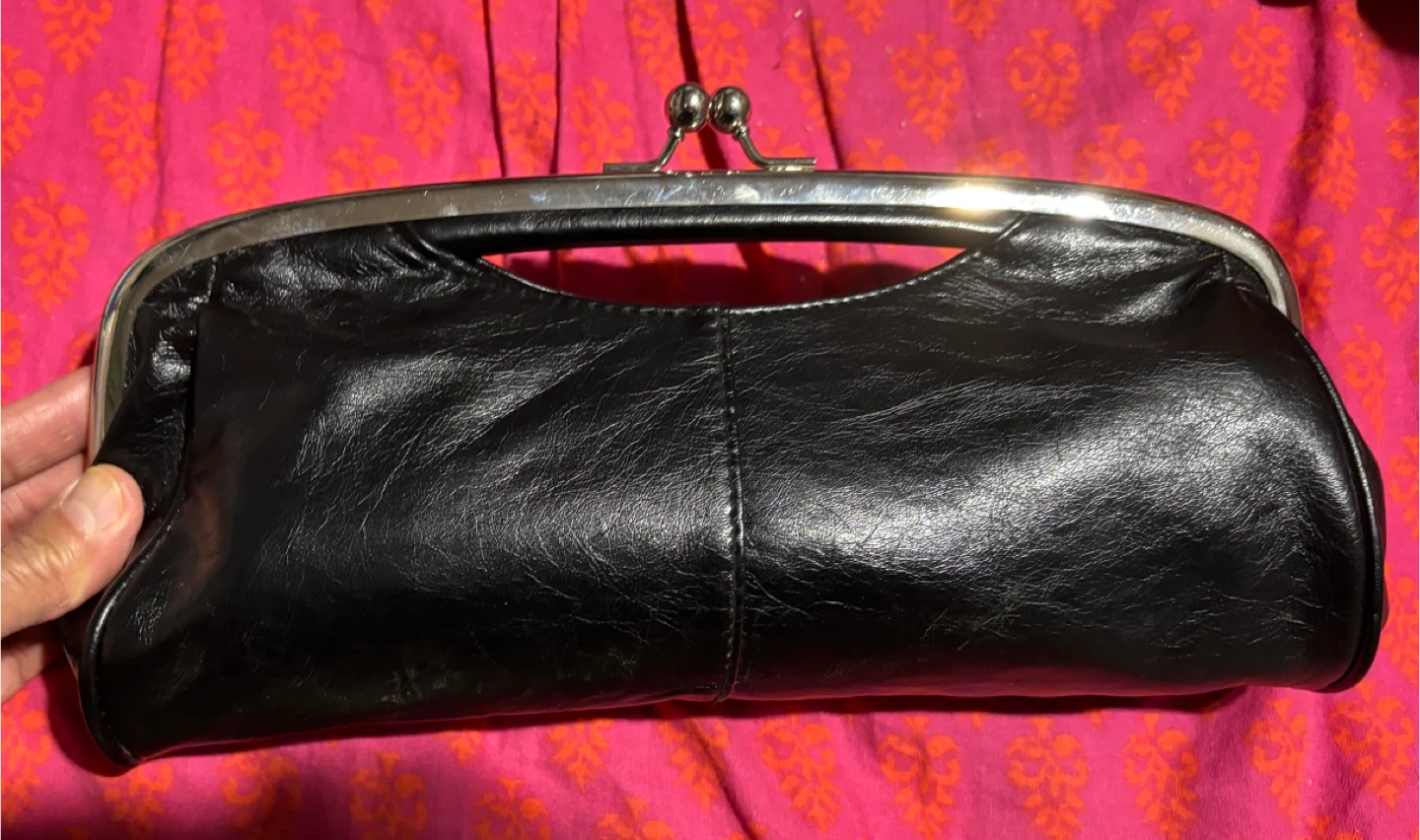 Vintage black synthetic leather clutch purse
