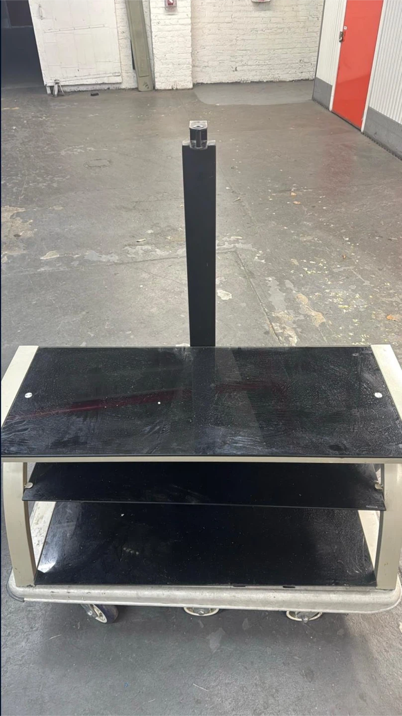 TV Stand - photo 3