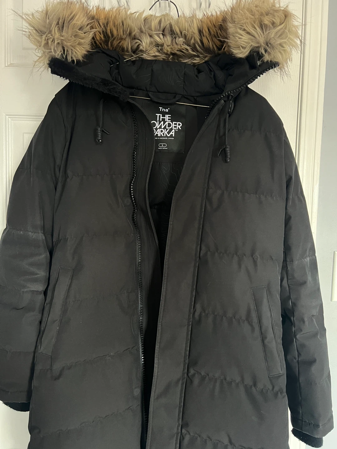 TNA The Powder Parka - Size S (long)