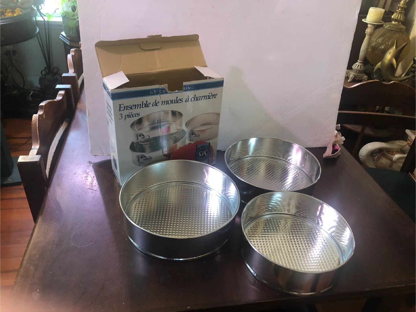 3 Piece. Springform Pan Set. New in Box.