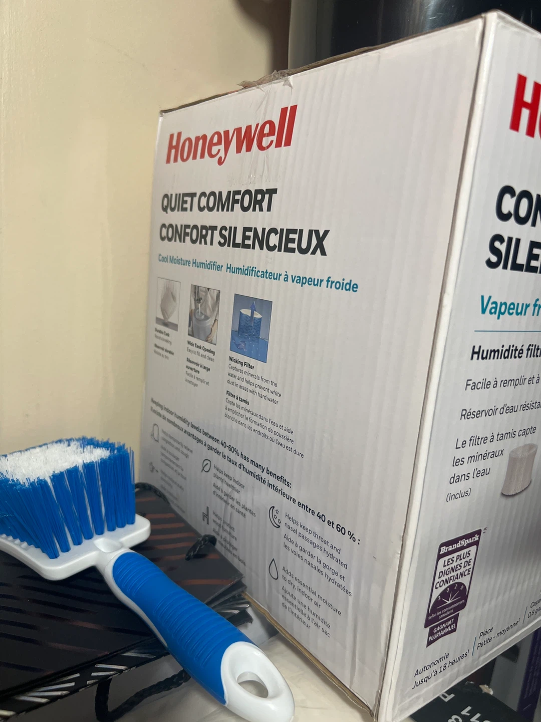 Honeywell Quiet Comfort Humidifier - New in Box! - photo 2