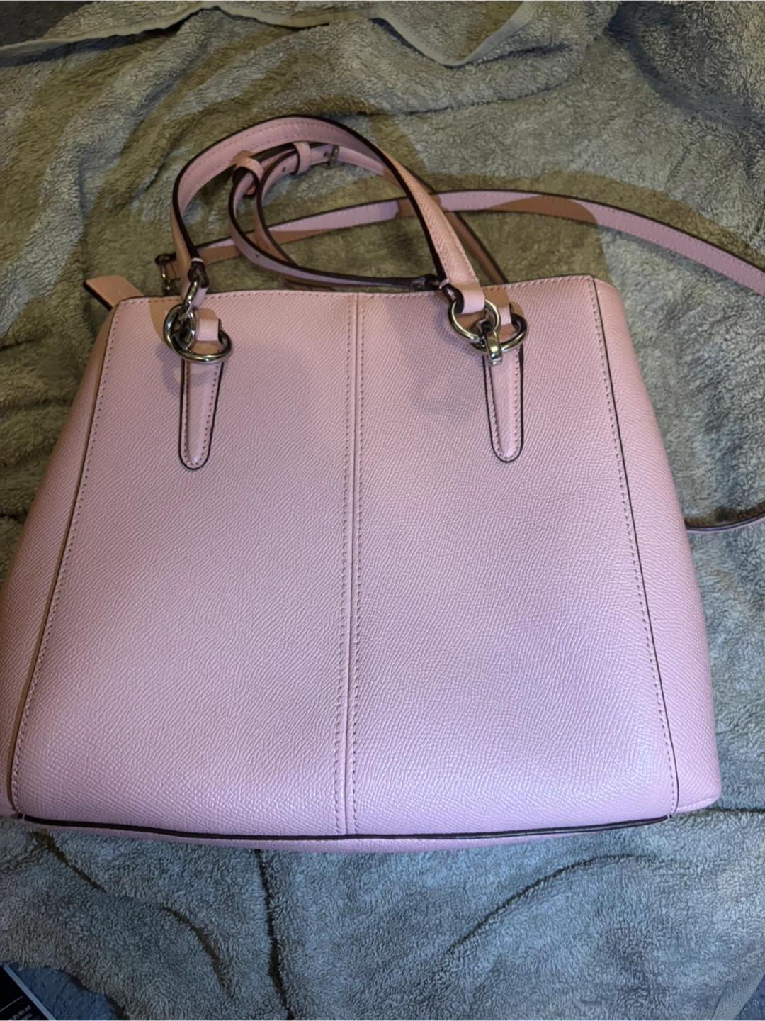 Coach Pink Leather Handbag - photo 2