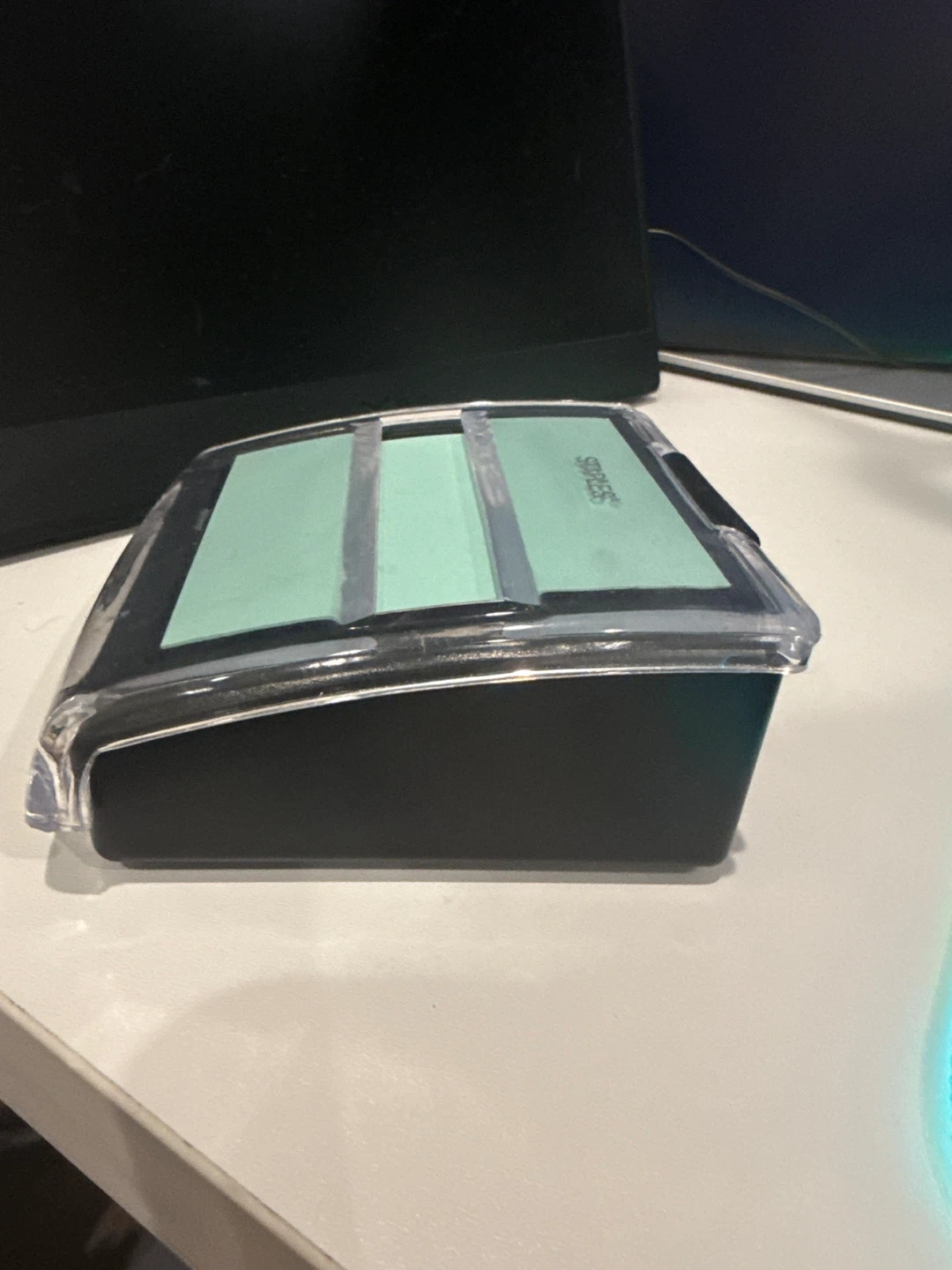 Staples Post-it Note Dispenser - photo 3