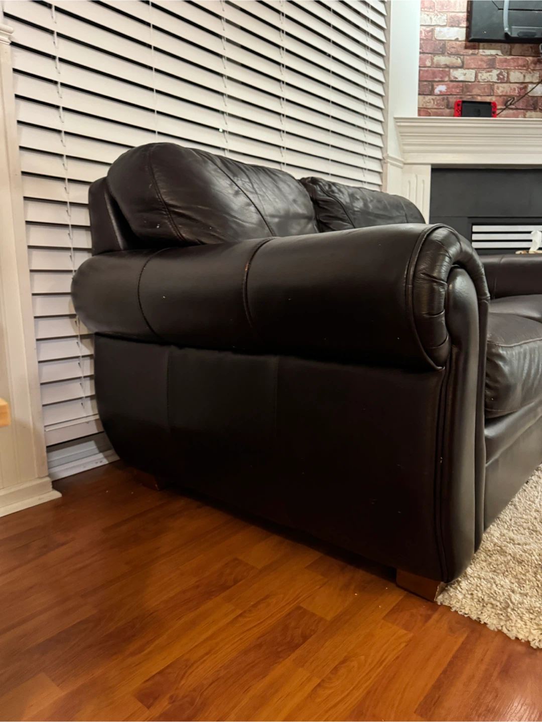 Leather Sofa - 2 Seater (64") & 3 Seater (86") - photo 3