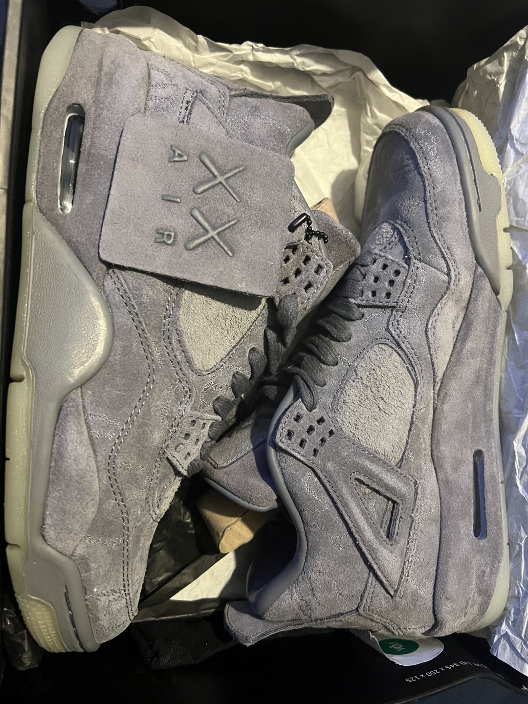 Jordan 4 Retro KAWS Grey New