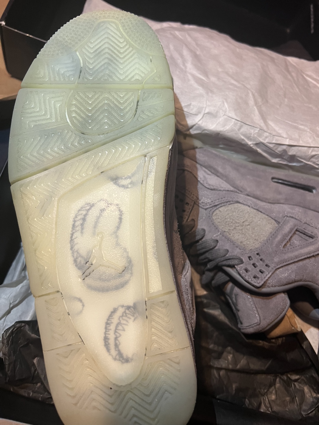 Jordan 4 Retro KAWS Grey New - photo 3