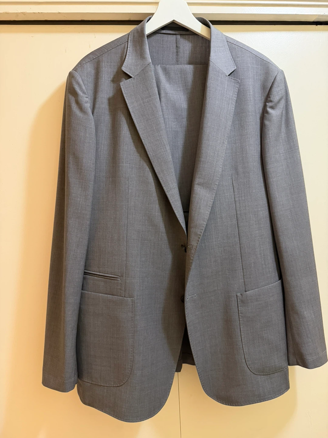 Z Zegna Men's Suit, Size 8-54R