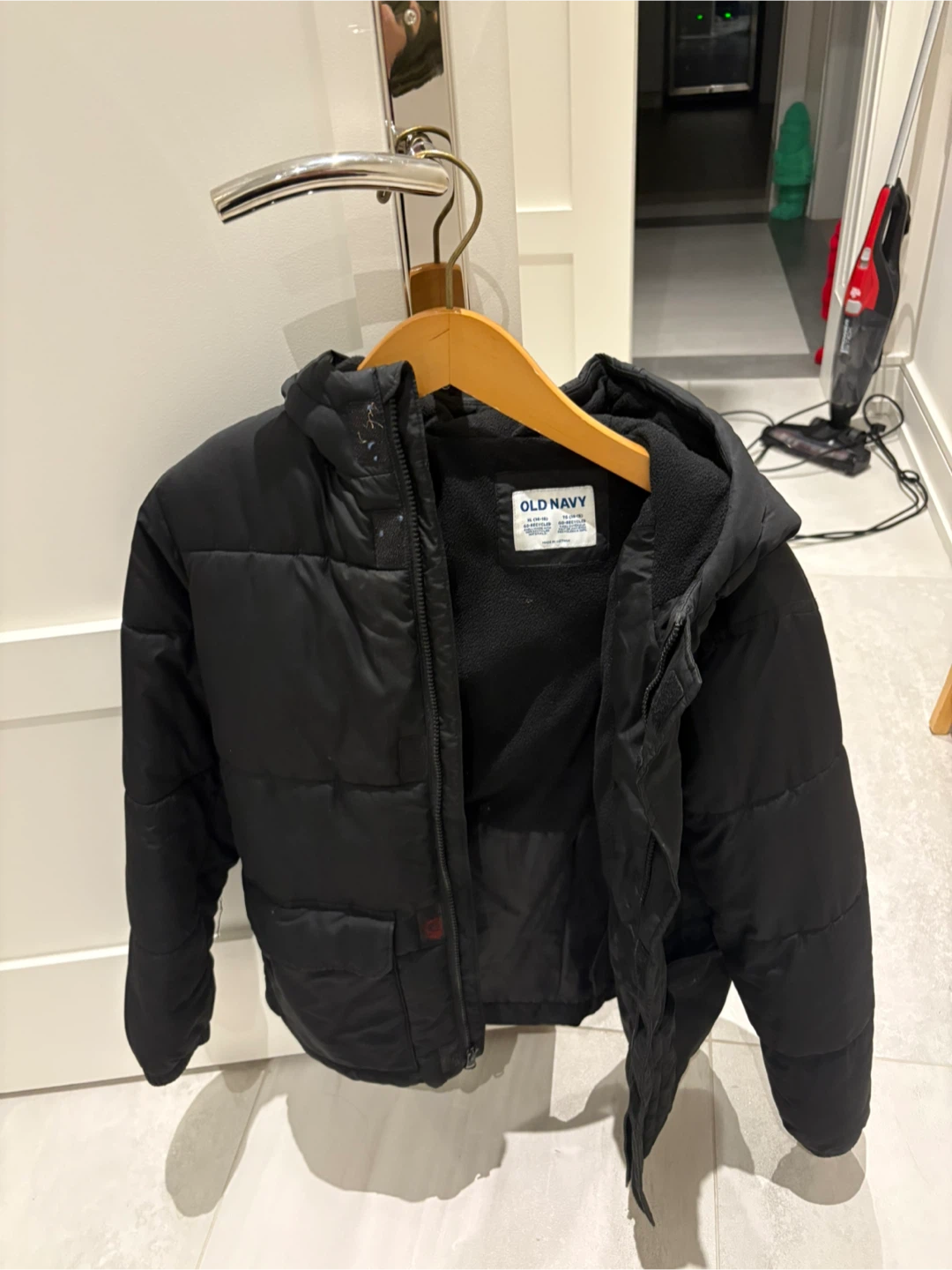 Old Navy Black Puffer Jacket boys 10 to 12 years