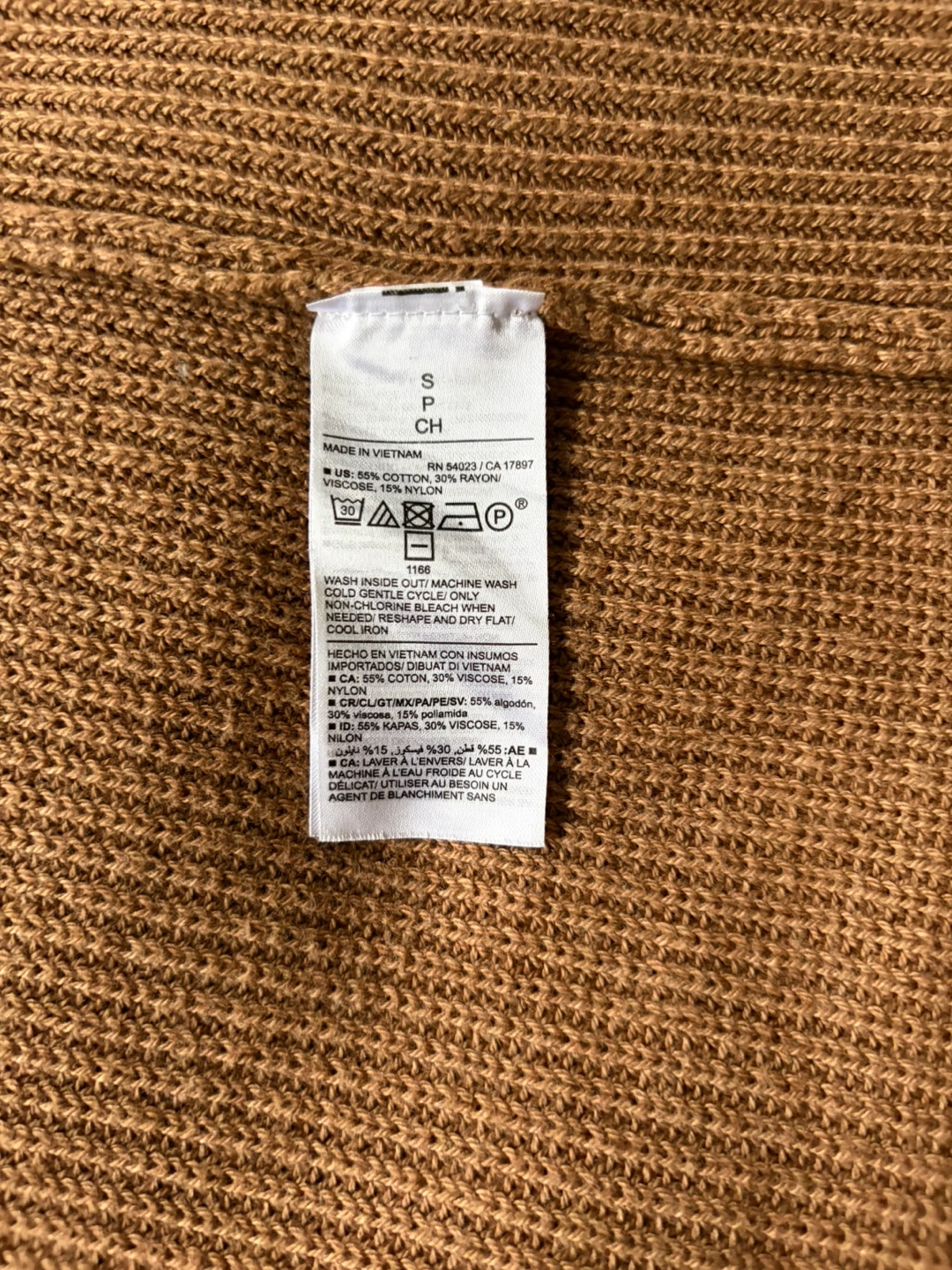 6 pieces for $10 - good condition clothing - photo 3